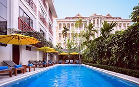 Angkor Mansion & Residence